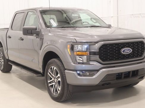 Certified 2023 Ford F150 XL w/ STX Appearance Package image 4