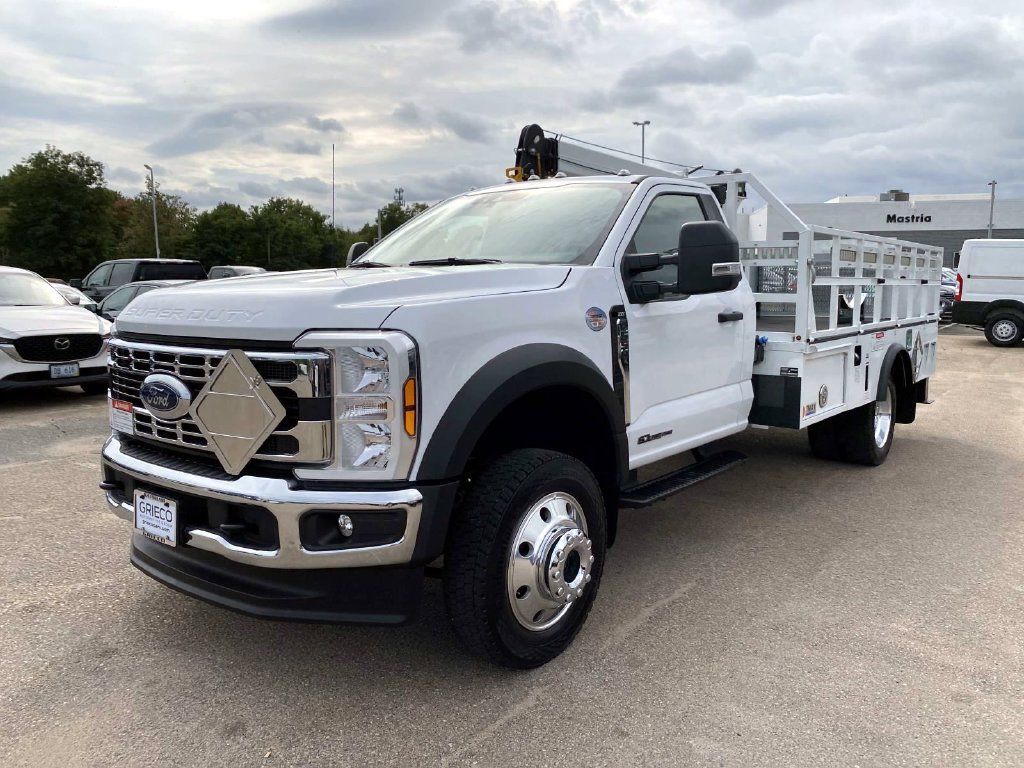 Used 2025 Ford F550 4x4 Regular Cab Super Duty image 15