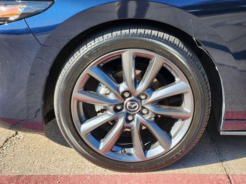 Used 2023 MAZDA MAZDA3 s image 9