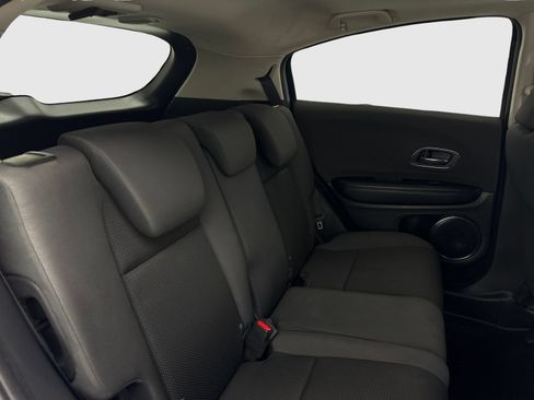 Used 2022 Honda HR-V EX image 41