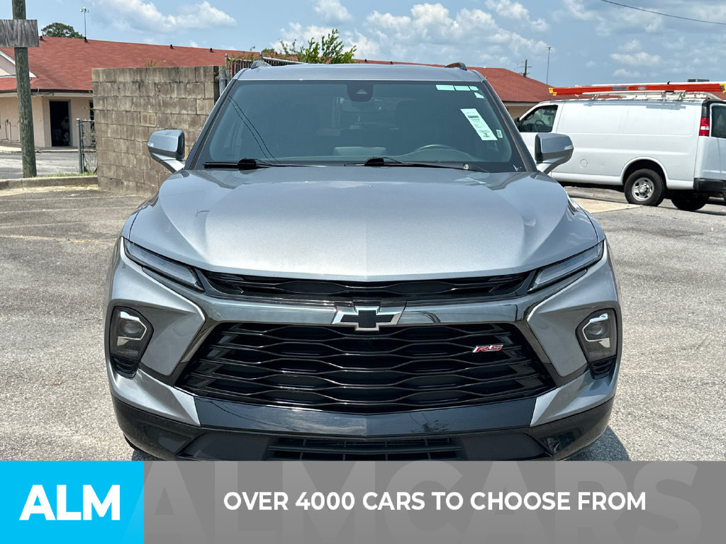 Used 2025 Chevrolet Blazer RS FWD image 2