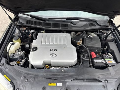 Used 2011 Toyota Avalon Limited FWD image 29