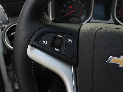 Used 2015 Chevrolet Camaro LT RWD image 26