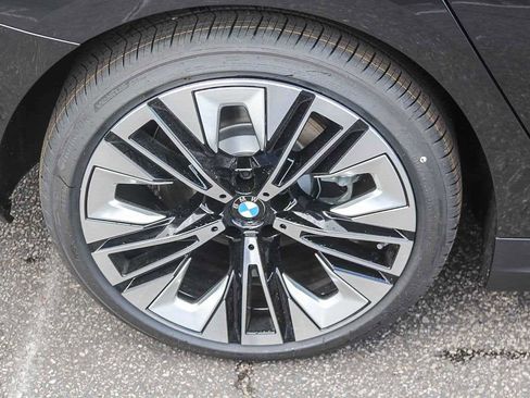 New 2026 BMW 530i w/ Convenience Package image 8