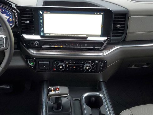 Certified 2024 Chevrolet Silverado 1500 LTZ image 41