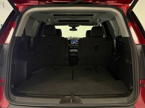 Used 2023 GMC Acadia SLE w/ Driver Convenience Package AWD/4WD image 29
