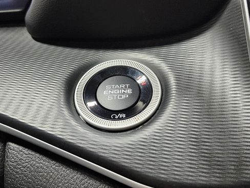 Used 2023 Jeep Grand Cherokee L Laredo w/ Luxury Tech Group I image 9