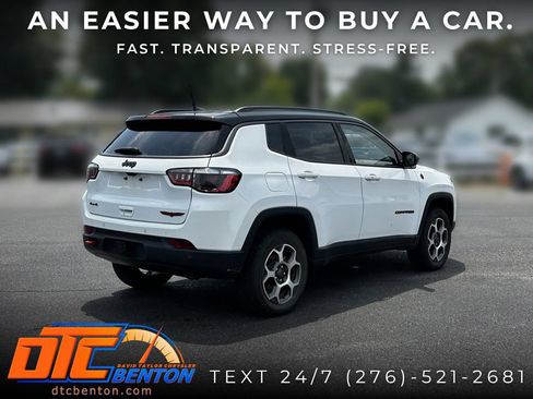 Used 2022 Jeep Compass Trailhawk w/ Trailer Tow Group AWD/4WD image 3