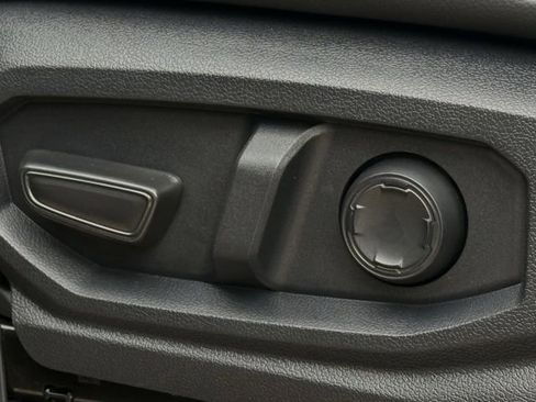 Certified 2025 Toyota Tacoma TRD Pro image 24