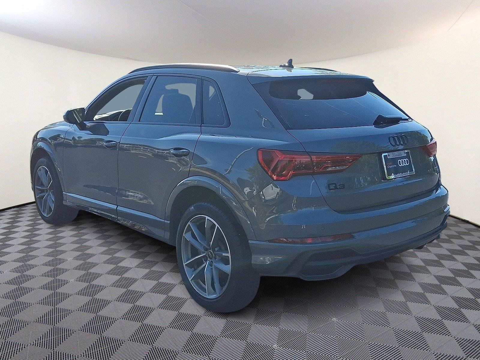Certified 2024 Audi Q3 2.0T Premium AWD/4WD image 4