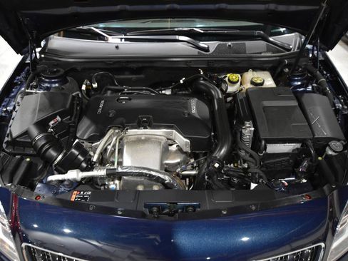 Used 2016 Buick Regal image 47