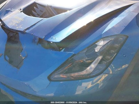 Used 2016 Chevrolet Corvette Z06 w/ 3LZ Preferred Equipment Group RWD image 5