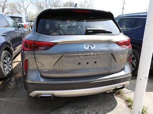 Used 2019 INFINITI QX50 Luxe w/ Cargo Package AWD/4WD image 7