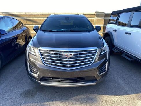 Used 2018 Cadillac XT5 Platinum w/ Driver Assist Package AWD/4WD image 6