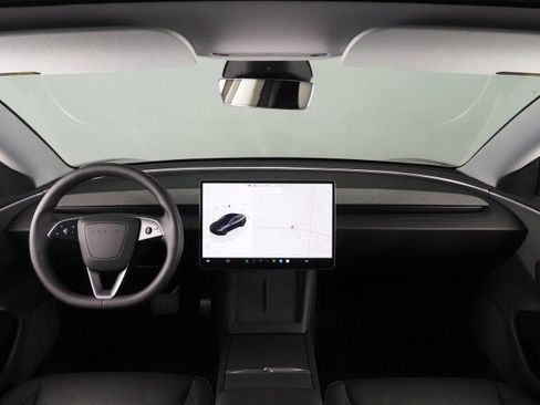 Used 2025 Tesla Model 3 RWD image 3