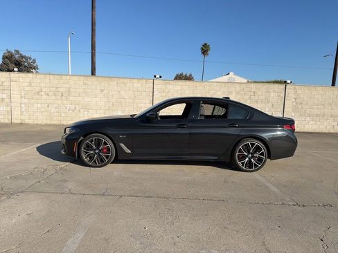 Certified 2023 BMW 530e w/ Executive Package image 2