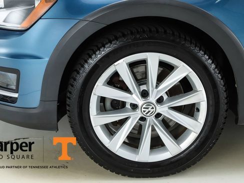 Used 2017 Volkswagen Golf Alltrack S AWD/4WD image 42