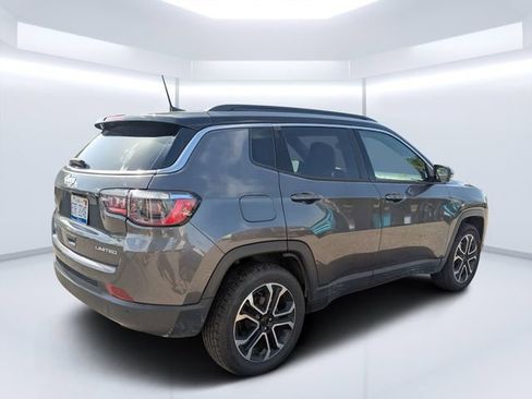 Used 2023 Jeep Compass Limited AWD/4WD image 3