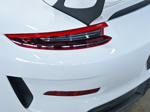 Used 2019 Porsche 911 GT3 RS RWD image 16
