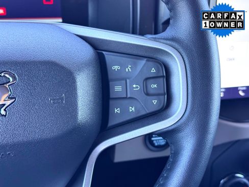 Used 2023 Ford Bronco Wildtrak image 24