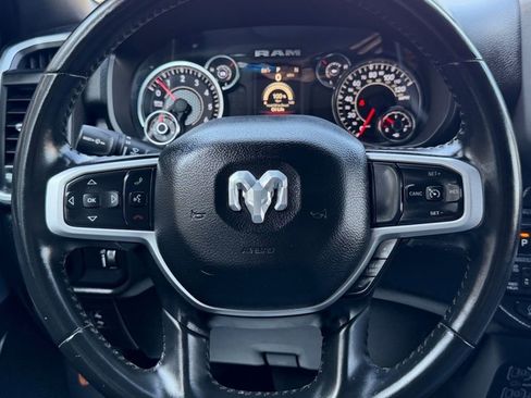 Used 2021 RAM 1500 Big Horn AWD/4WD image 18