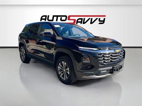 Used 2025 Chevrolet Equinox LT image 1