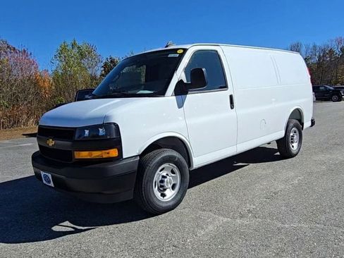 New 2025 Chevrolet Express 2500 w/ Enhanced Convenience Package image 37