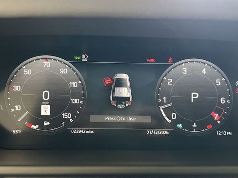 Used 2025 Land Rover Defender 110 S image 17