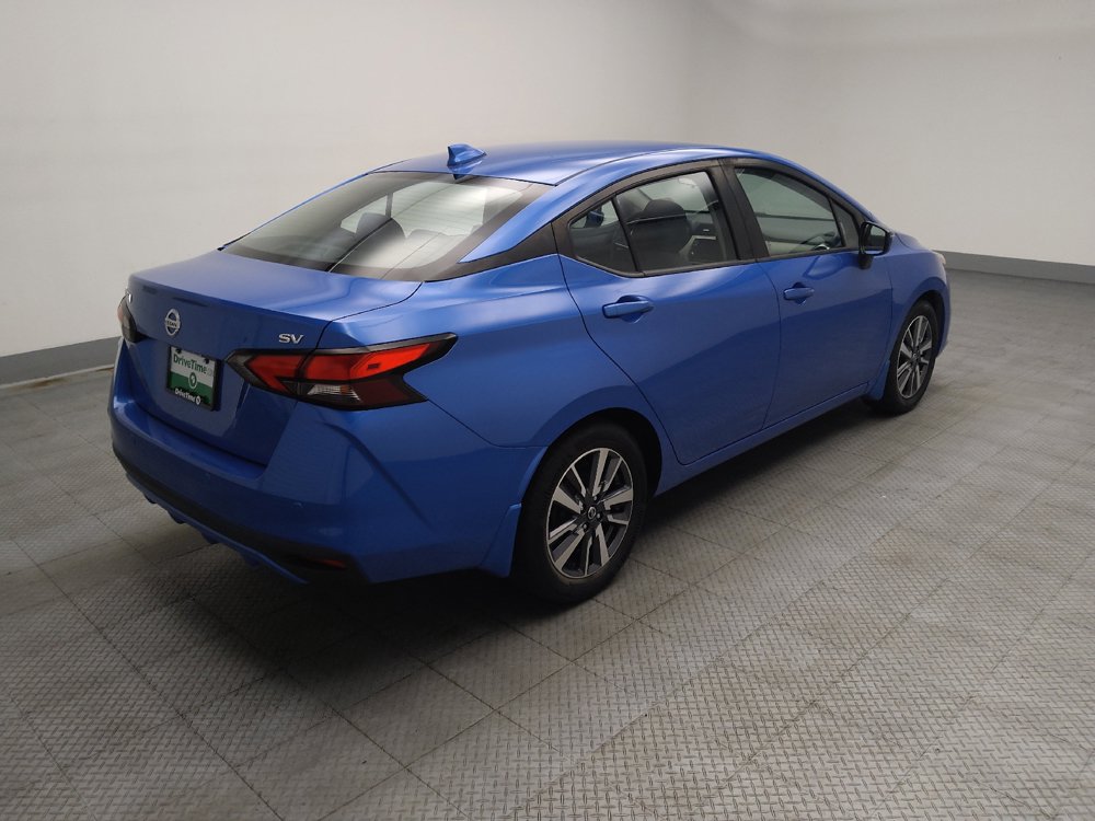 Used 2020 Nissan Versa SV FWD image 10
