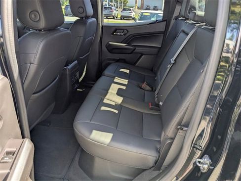 Used 2024 Chevrolet Colorado LT w/ LT Convenience Package III image 32