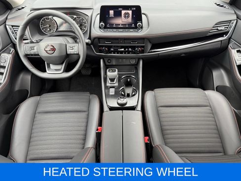 Used 2026 Nissan Rogue SV AWD/4WD image 17