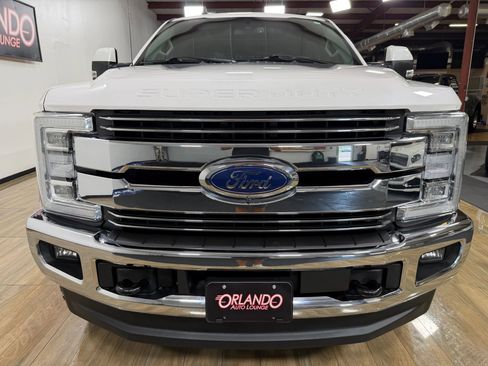 Used 2019 Ford F250 Lariat w/ Lariat Ultimate Package AWD/4WD image 2