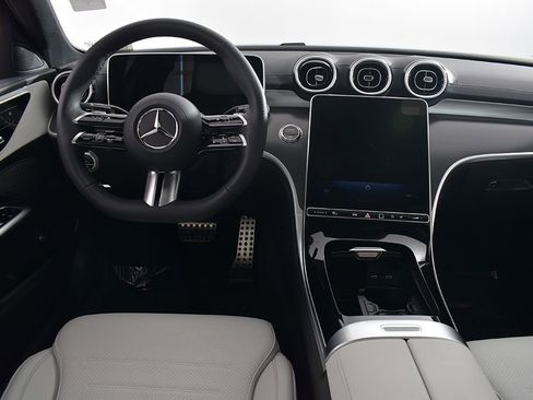 Certified 2026 Mercedes-Benz C 300 4MATIC Sedan image 16