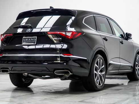 Used 2024 Acura MDX w/ Technology Package FWD image 13