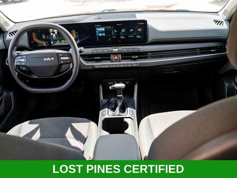 Used 2025 Kia K4 FWD image 26