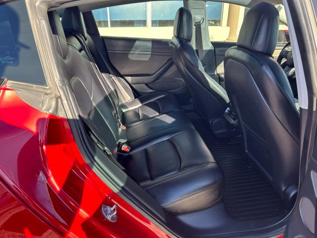 Used 2022 Tesla Model 3 RWD image 8
