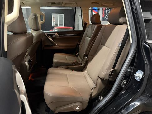 Used 2020 Lexus GX 460 Premium AWD/4WD image 21