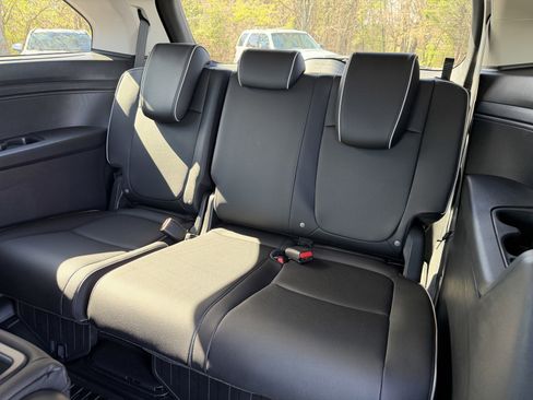 New 2026 Honda Odyssey Touring image 12