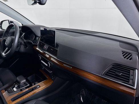 Used 2023 Audi Q5 2.0T Premium w/ Convenience Package image 27