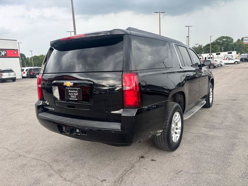 Used 2015 Chevrolet Suburban LT AWD/4WD image 3
