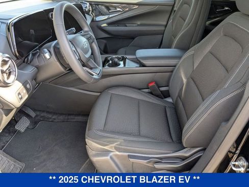 New 2025 Chevrolet Blazer EV LT w/ Midnight/Sport Edition AWD/4WD image 13