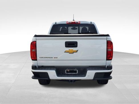 Used 2019 Chevrolet Colorado Z71 AWD/4WD image 4