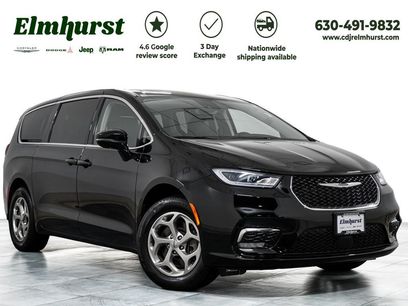 Used 2024 Chrysler Pacifica Limited