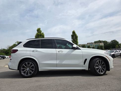 Used 2022 BMW X5 xDrive40i w/ M Sport Package AWD/4WD image 30