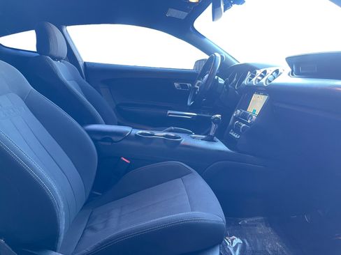 Used 2019 Ford Mustang Coupe w/ Equipment Group 101A RWD image 15