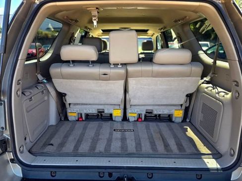 Used 2007 Toyota Sequoia SR5 AWD/4WD image 53