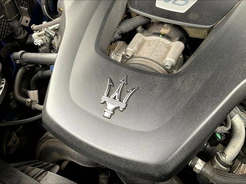 Used 2019 Maserati Levante image 31