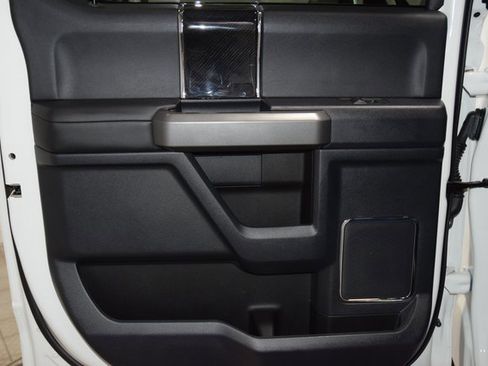 Used 2022 Ford F450 Platinum w/ FX4 Off-Road Package image 50