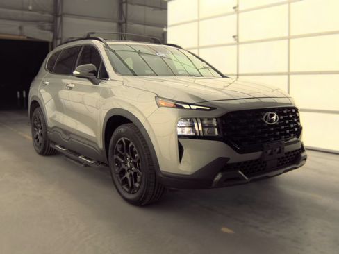 Used 2023 Hyundai Santa Fe XRT w/ Cargo Package FWD image 2