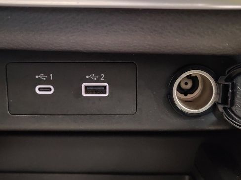 Used 2022 Nissan Rogue SV image 22